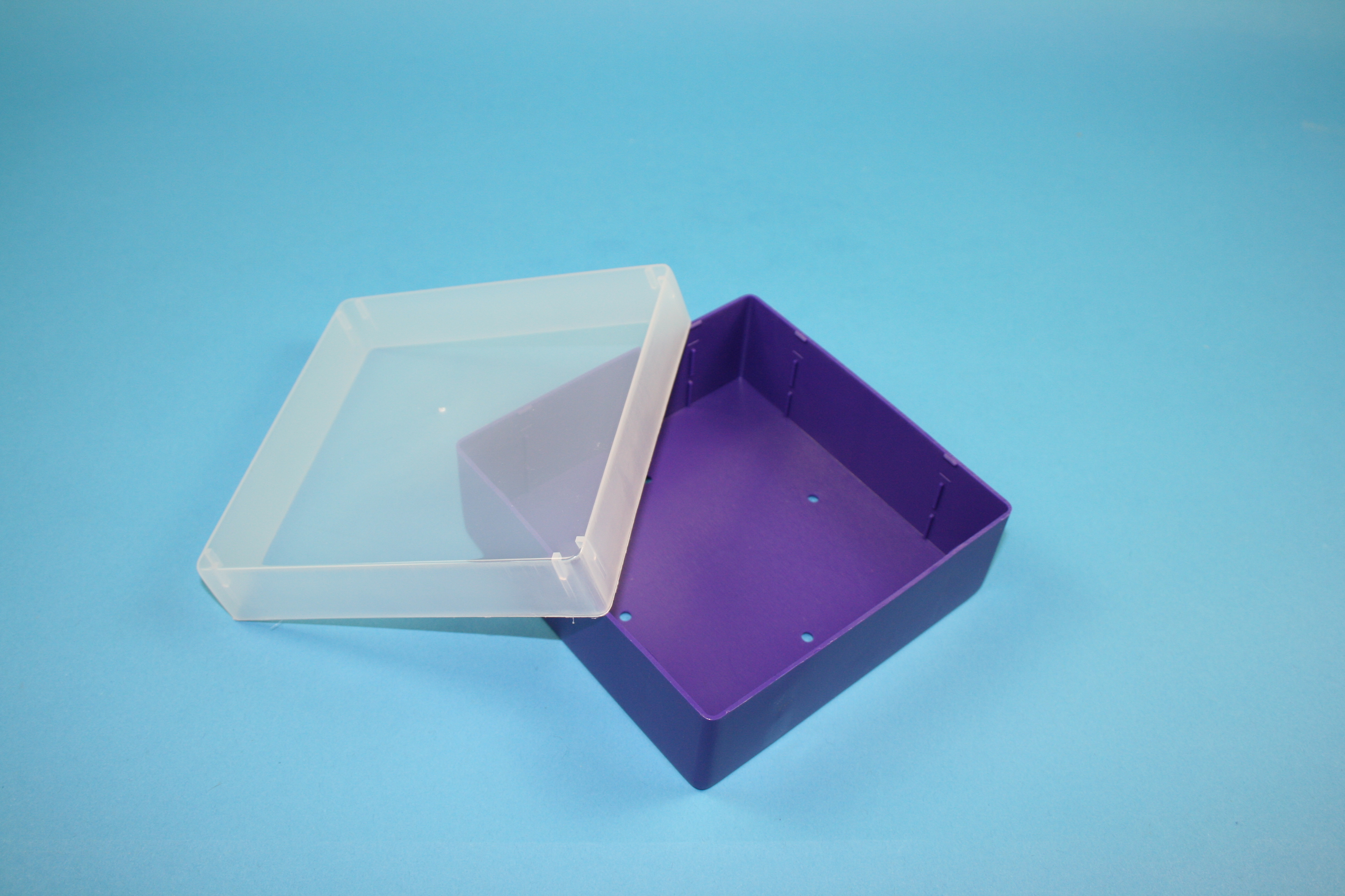 Cryo box, 130x130x50mm without divider, violet