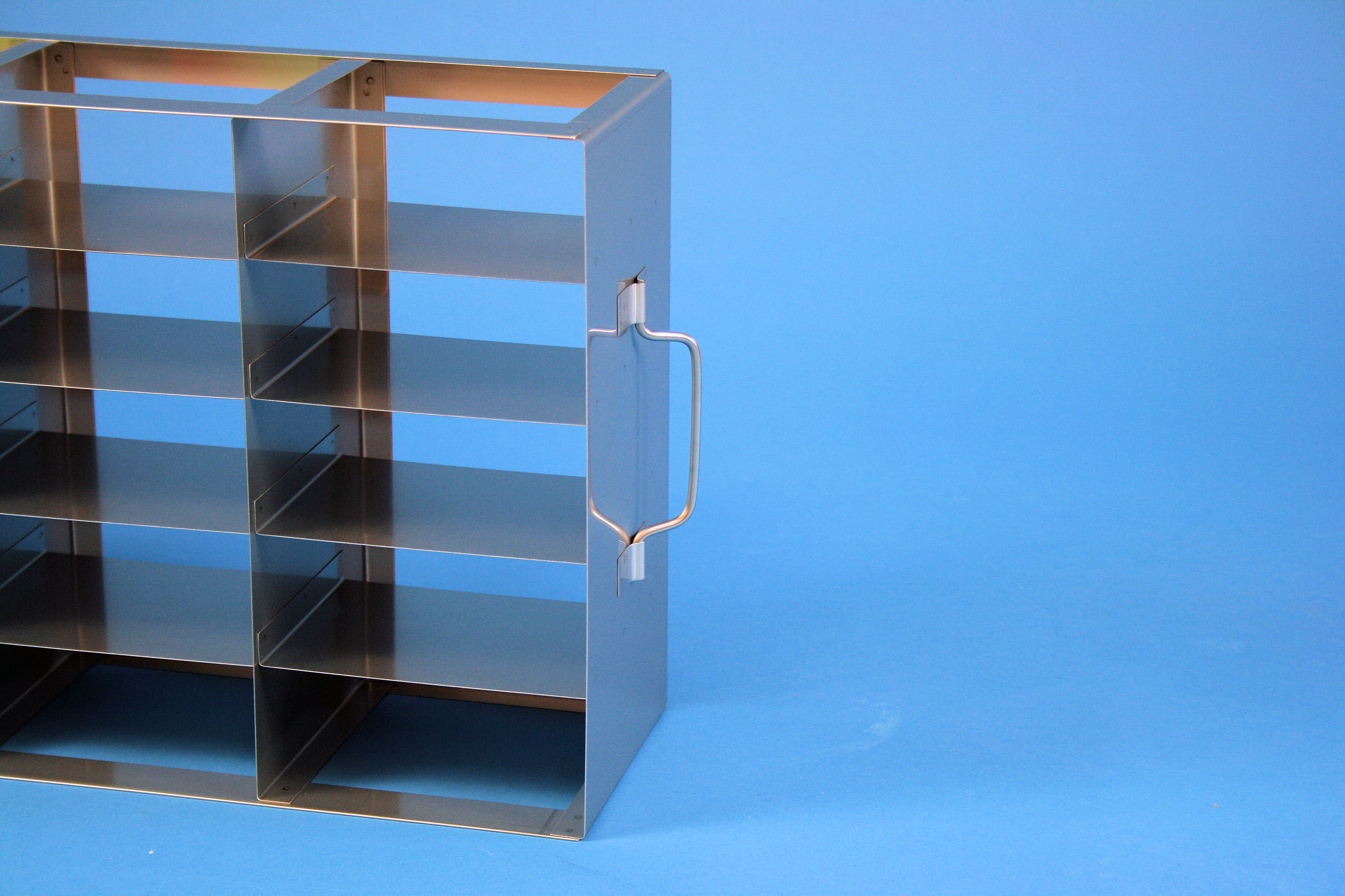 ALPHA vandret reol 25, for 20 boxe, 28mm (10x2)