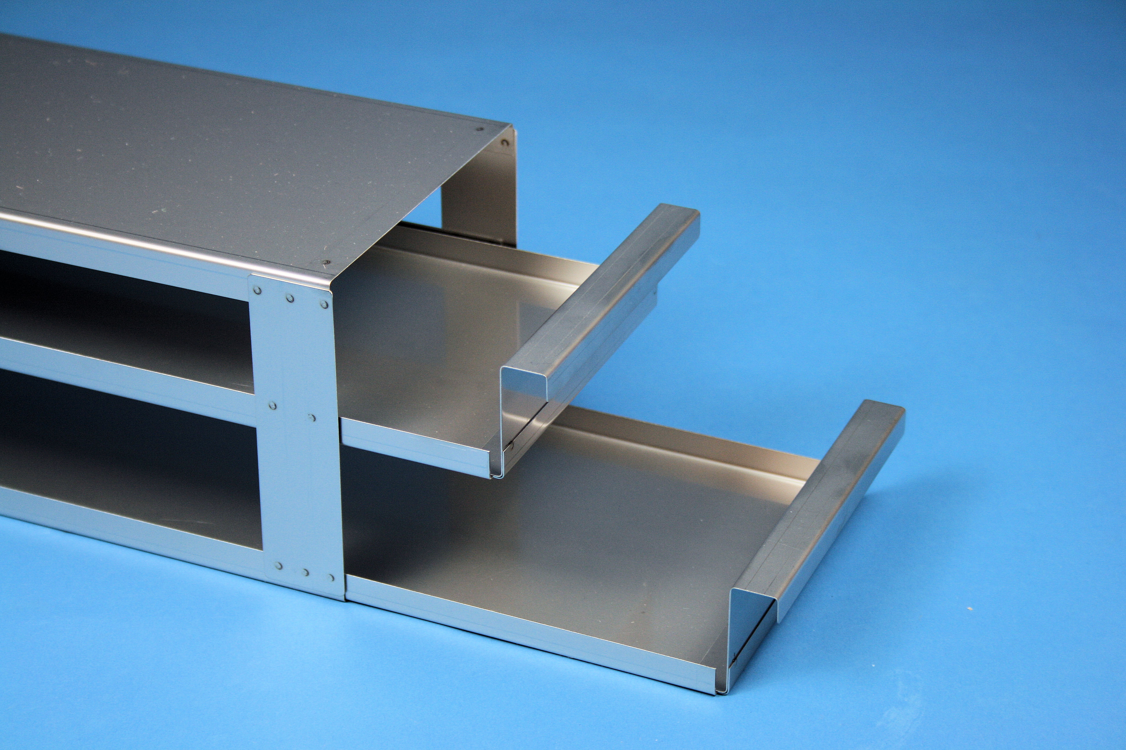 ALPHA skuffereol 50, for 4 boxe, 53mm, LHÅSL