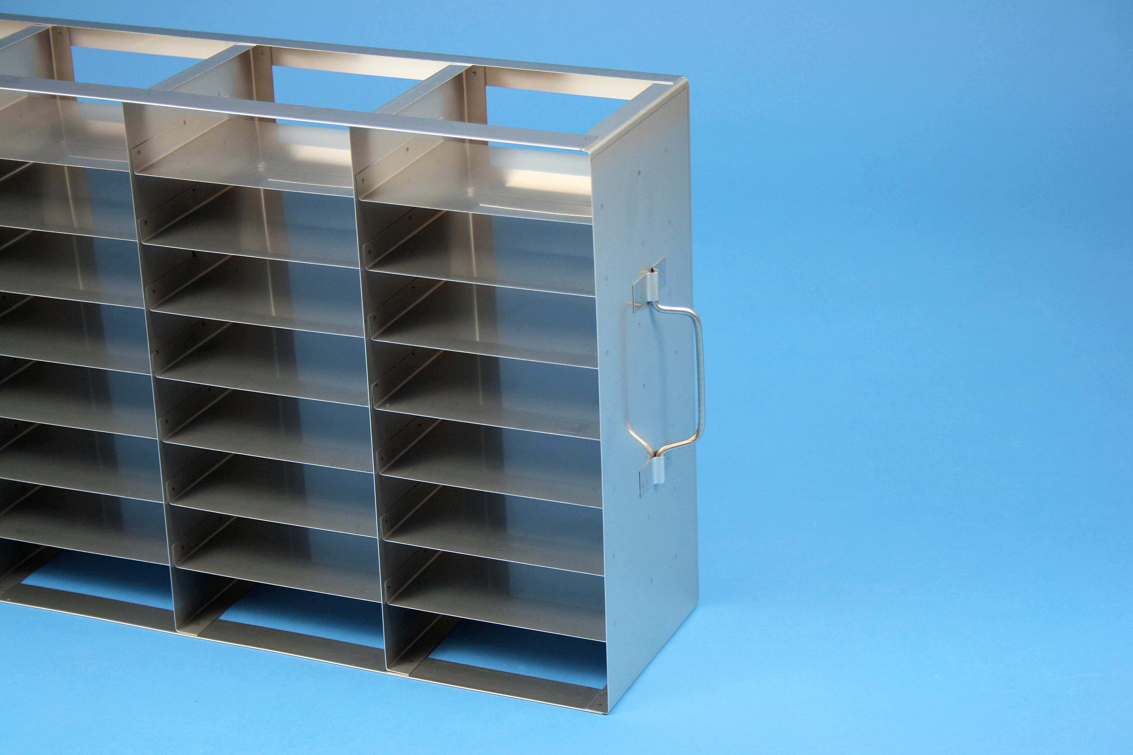 EPPi vandret reol 37, for 24 boxe, 37mm