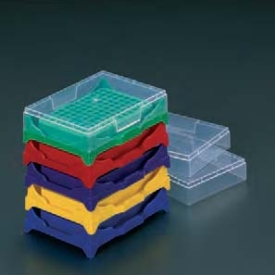 PCR rack sæt med 5 assorterede farver stabelbare med låg