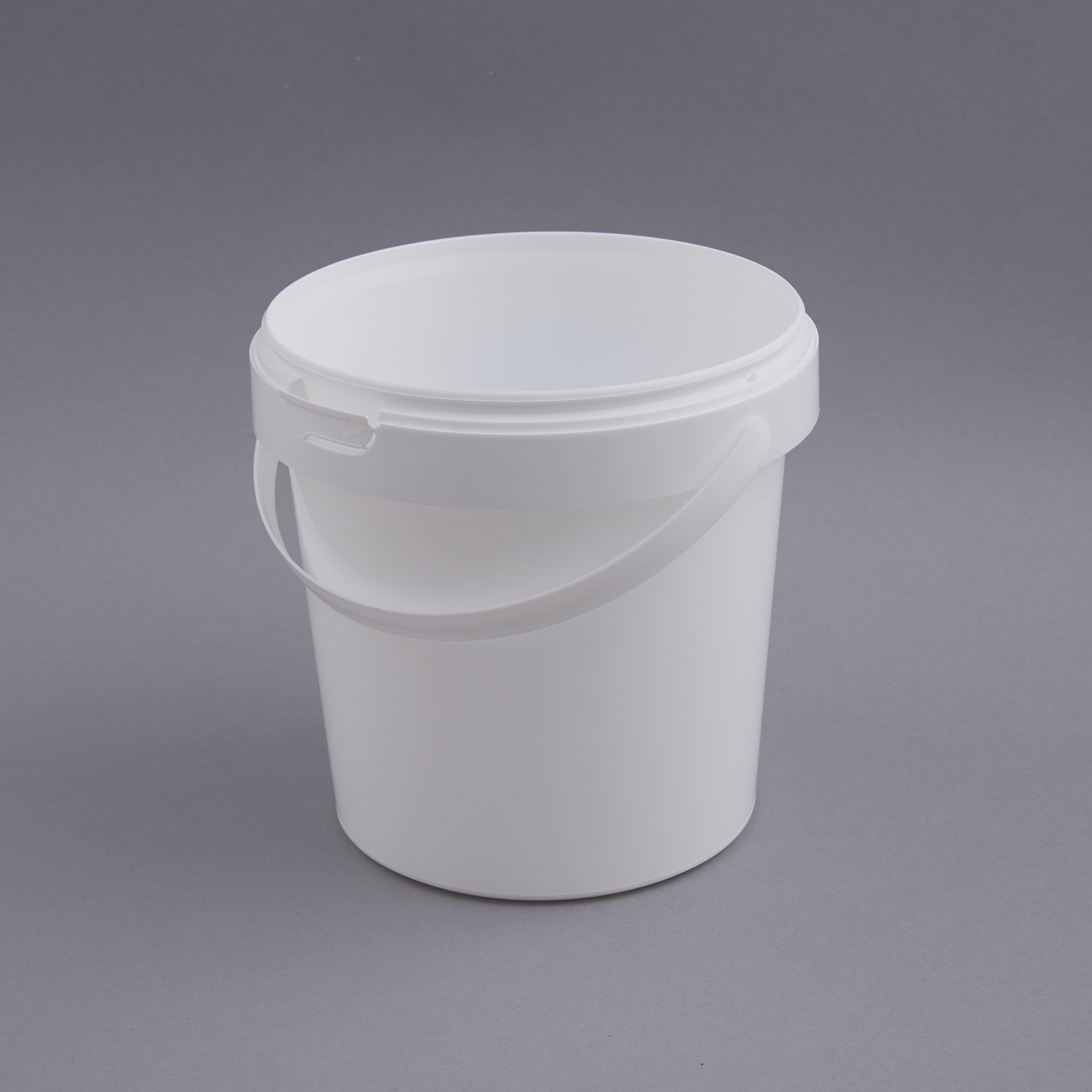 Bucket 1180 ml white PP w/o lid Ø: 133 mm H: 130 mm