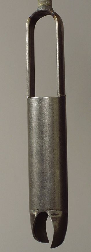 Mole drill bit, riverside