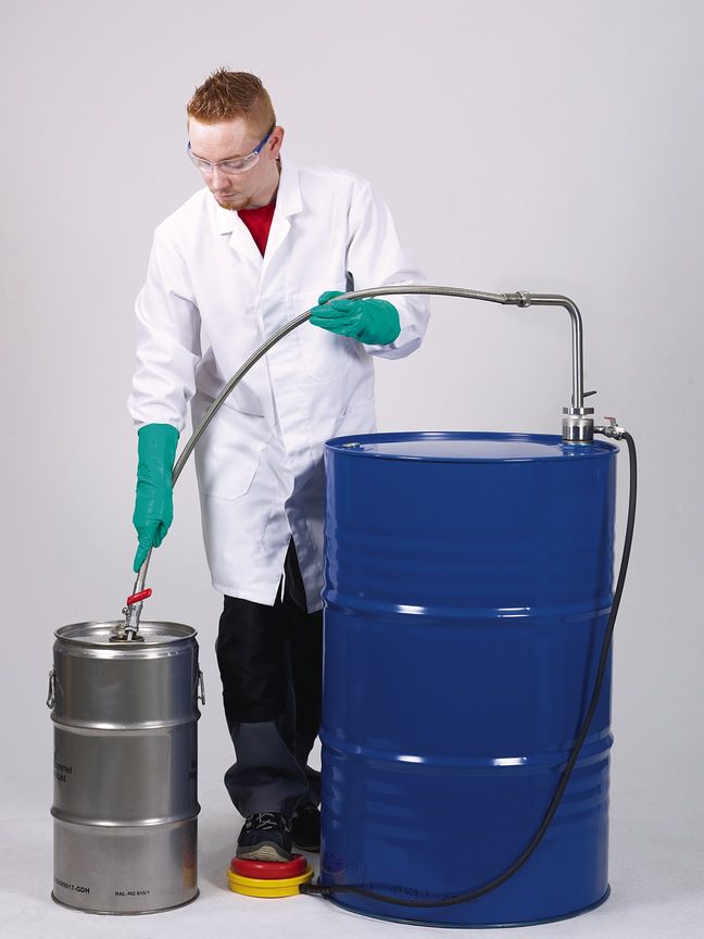 Solvent pump foot operated w/ d. hose/stopc., 95cm