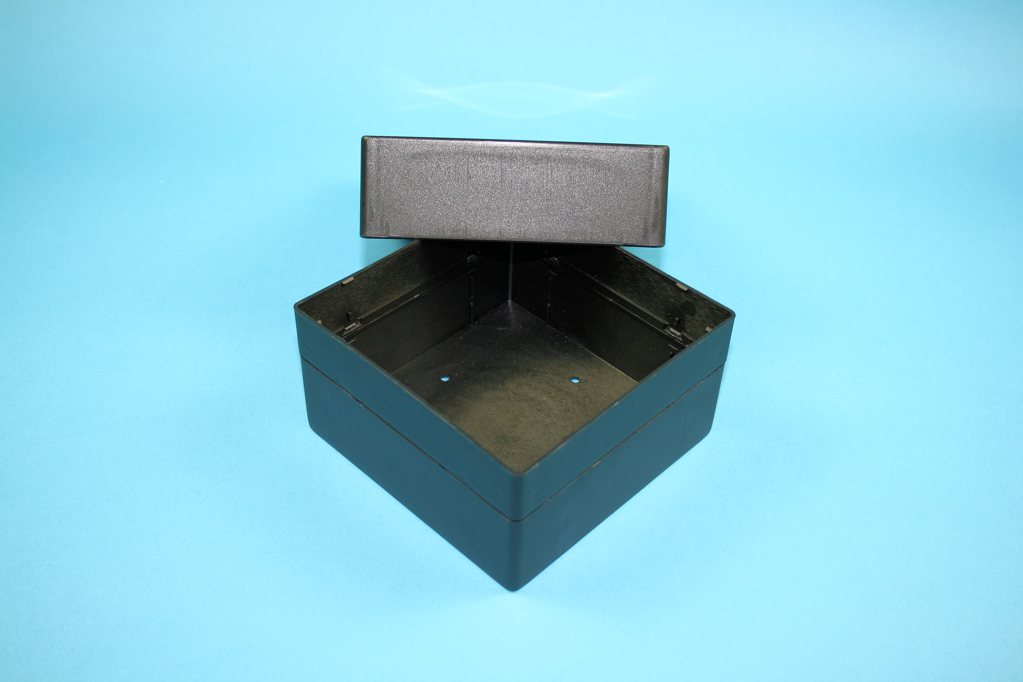 EPPi Box 102, 1x1, PP, sort/sort, 102mm, fast