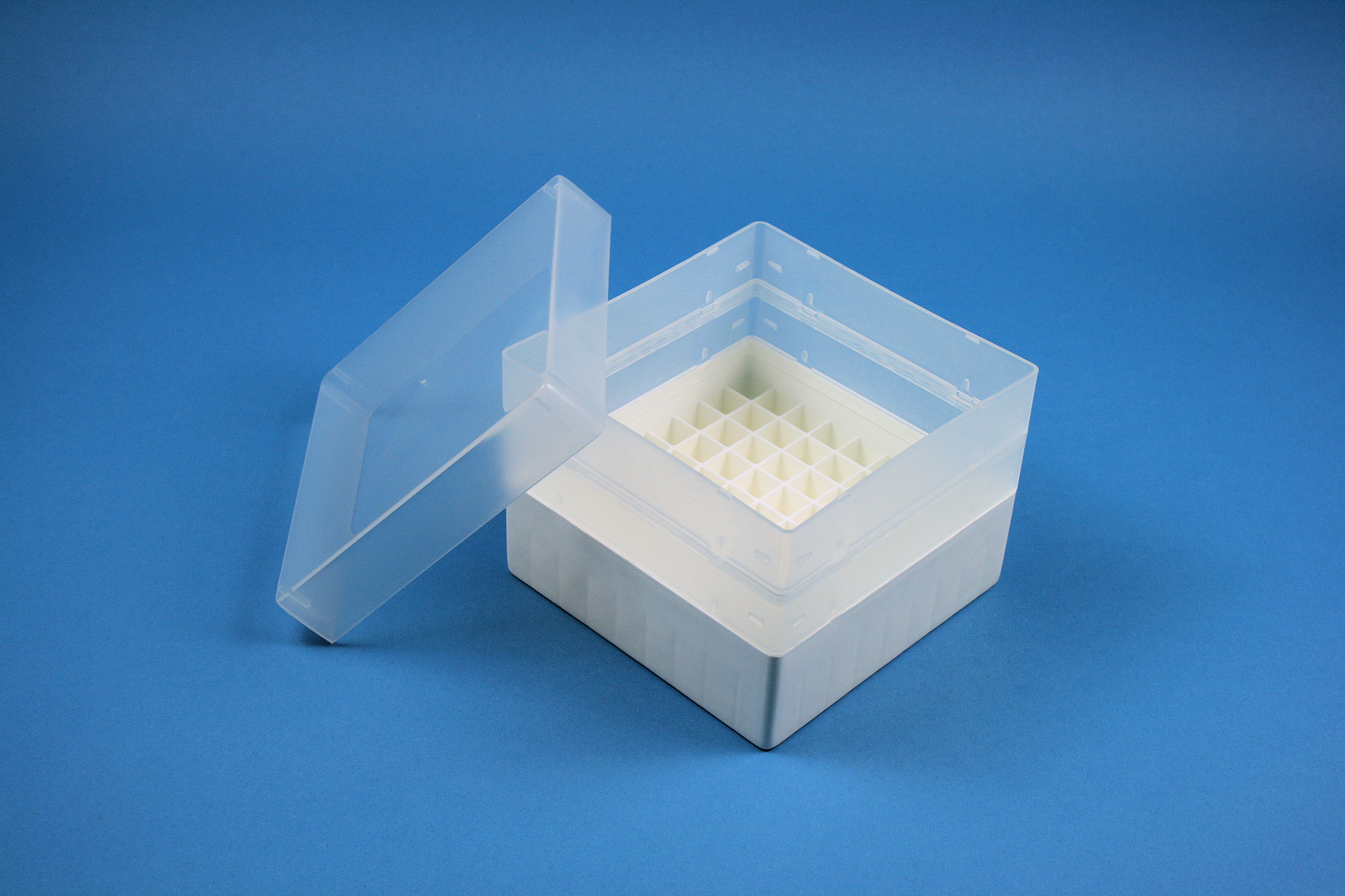 EPPi Box 105, 9x9, hvid, 105mm, fast, PP, 12,5mm