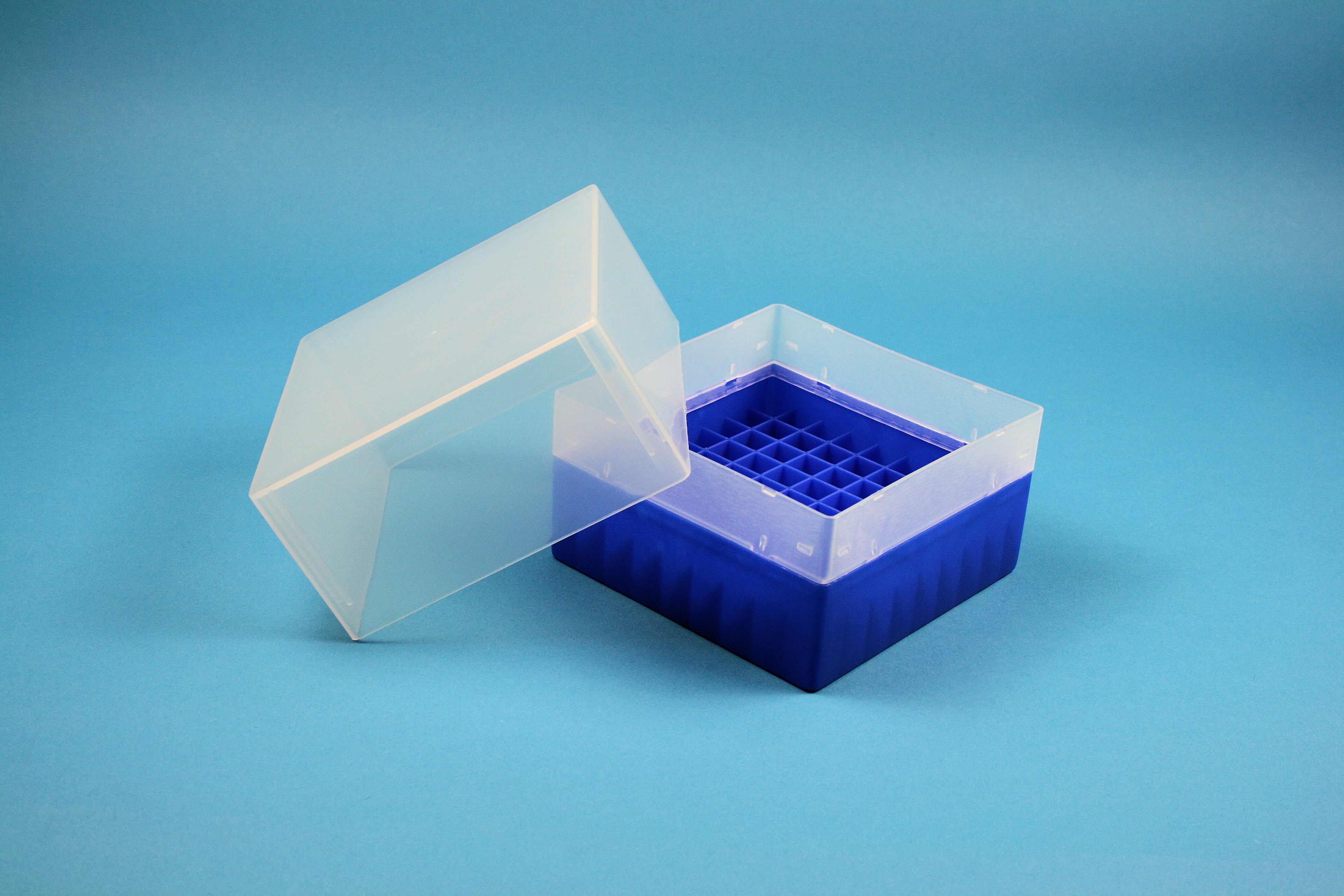 EPPi Box 122, 9x9, n-blå, 122mm, fast, PP, 12,5mm