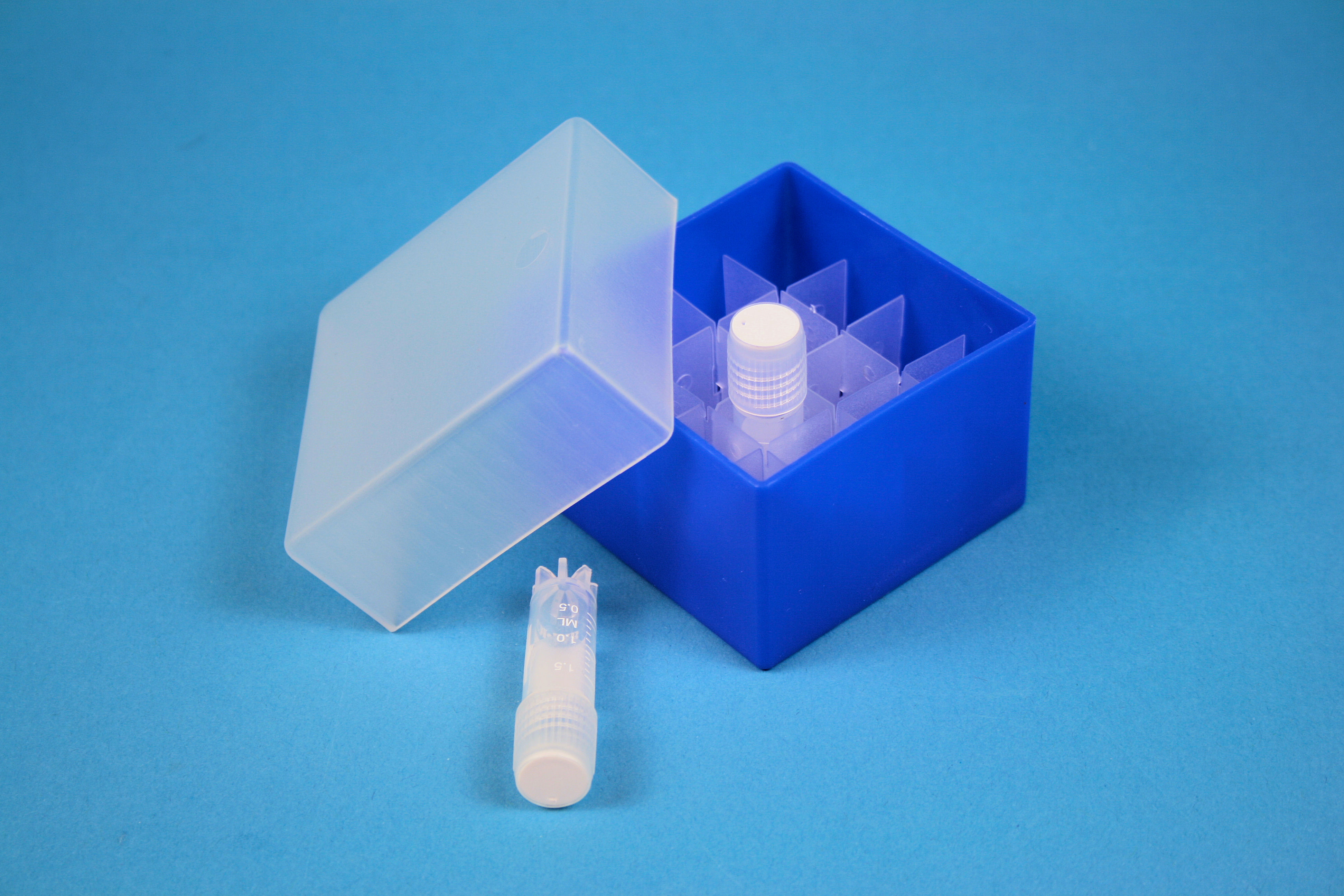 Cryo box, 67x67x45-60mm, 4x4 holes, neon blue