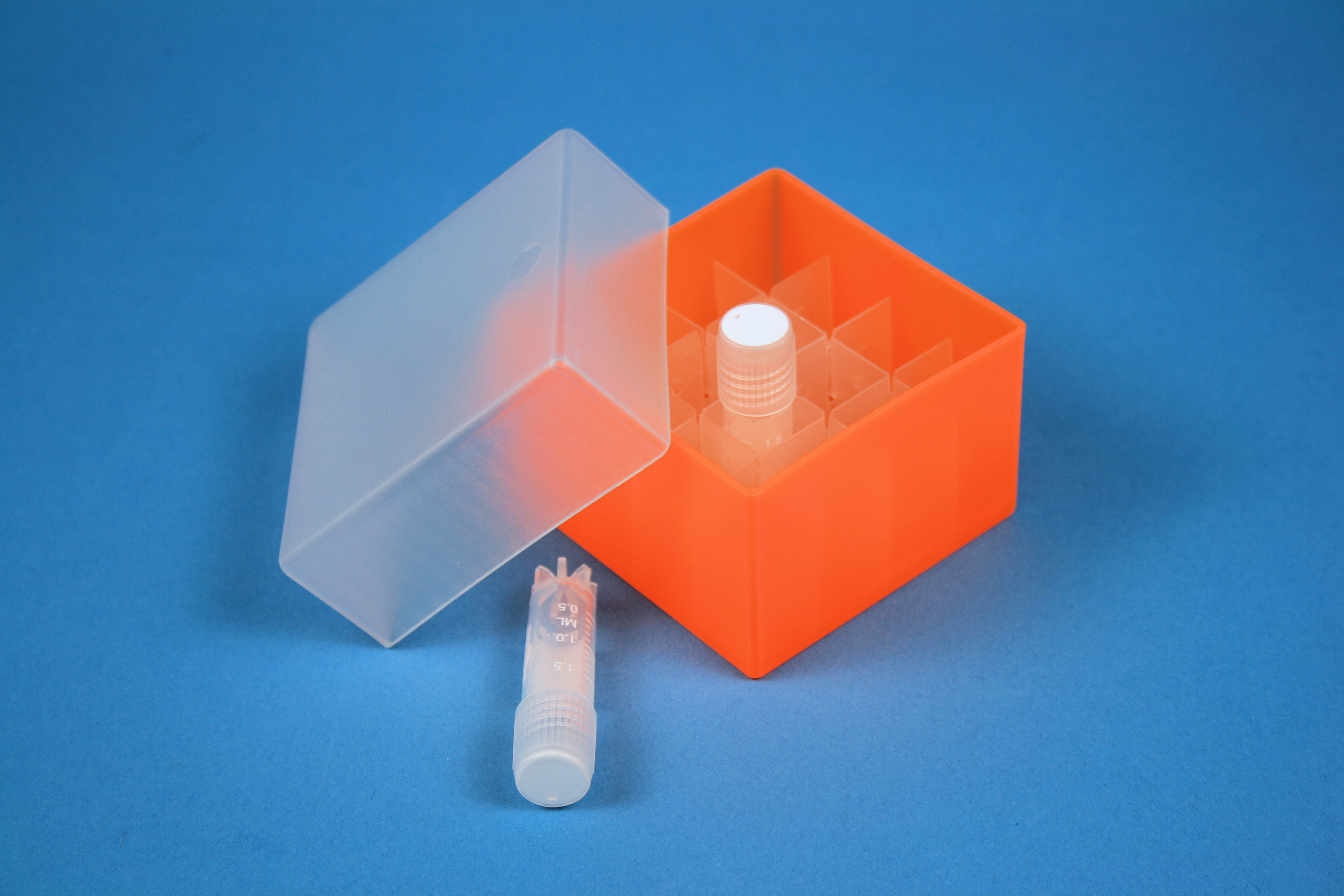 Cryo box, 67x67x45-60mm, 4x4 holes, orange