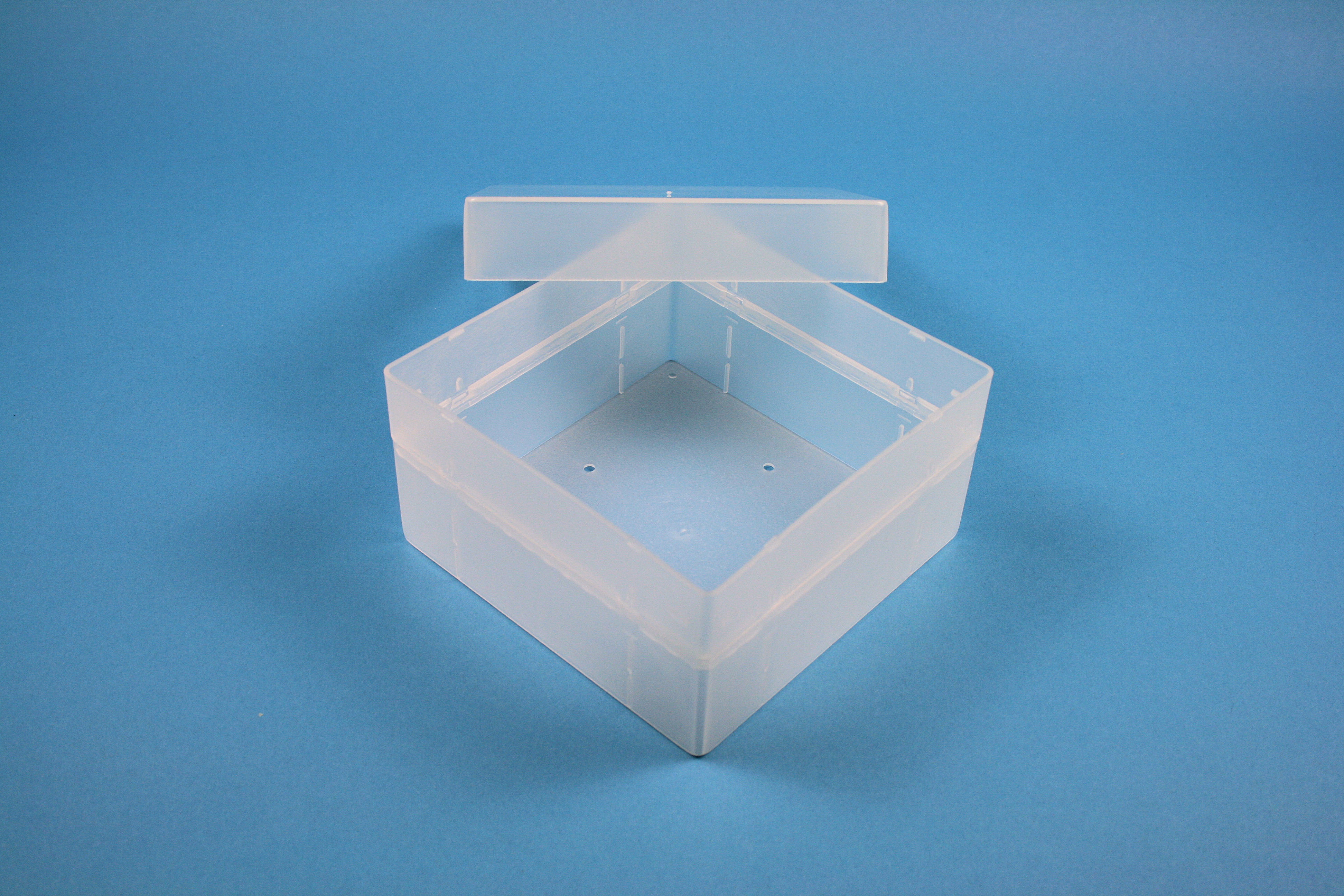 Cryo box, 130x130x70-80mm, 1x1 holes, natural