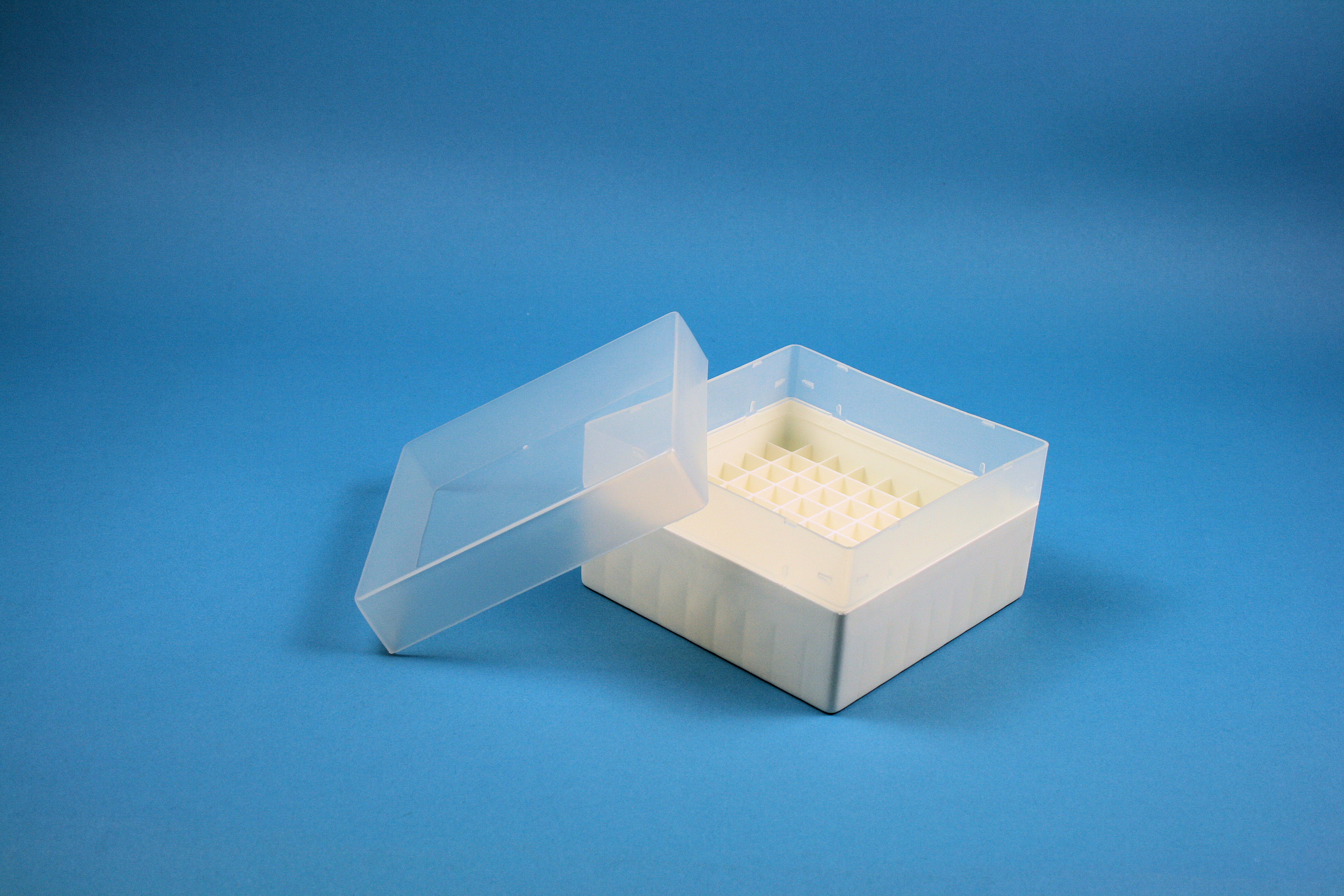 EPPi Box 70, 9x9, hvid, 70-80mm, var., PP, 12,5mm