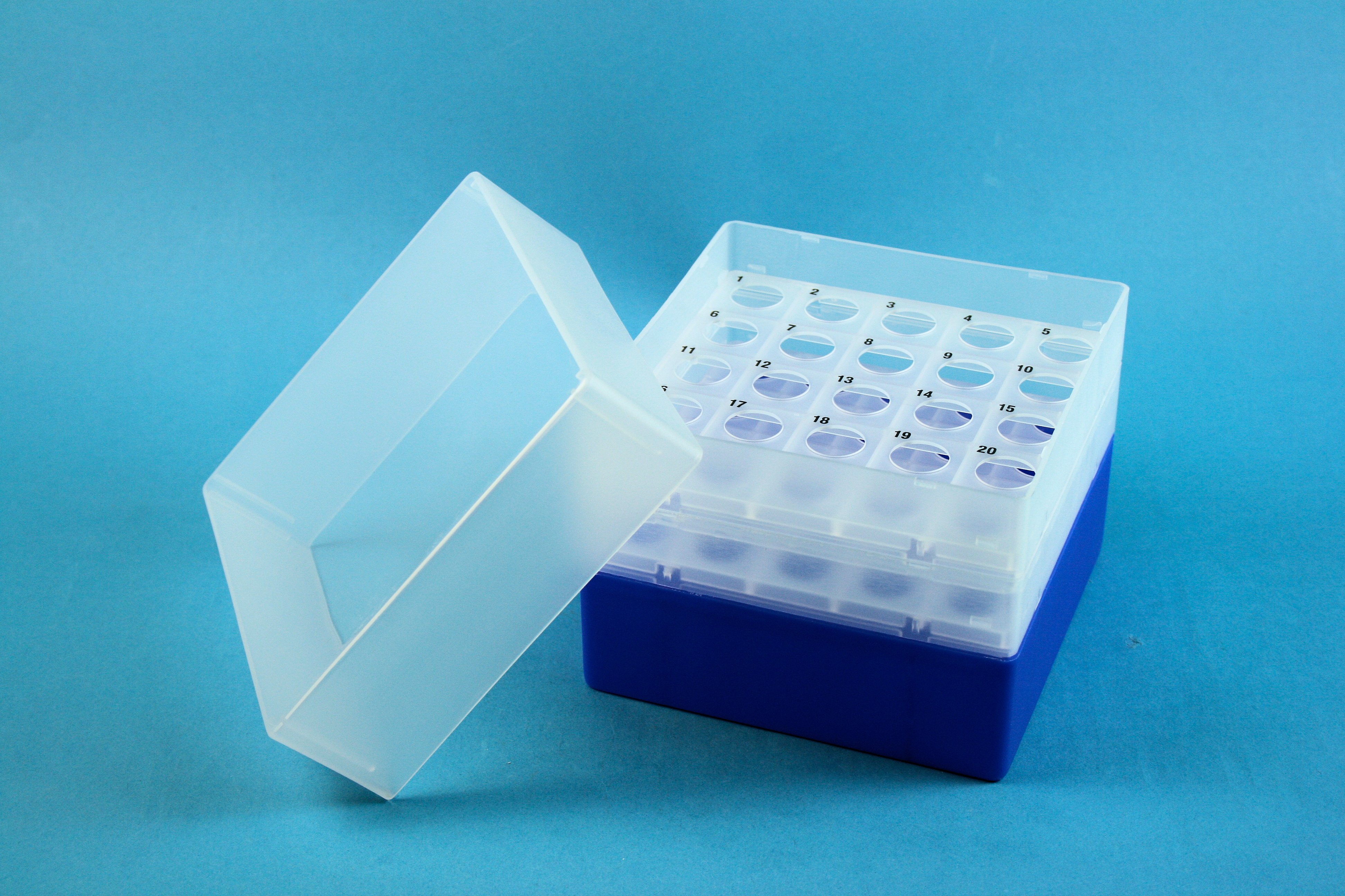 Cryo box, 130x130x128mm 5x5 holes Ø 17mm, neblue