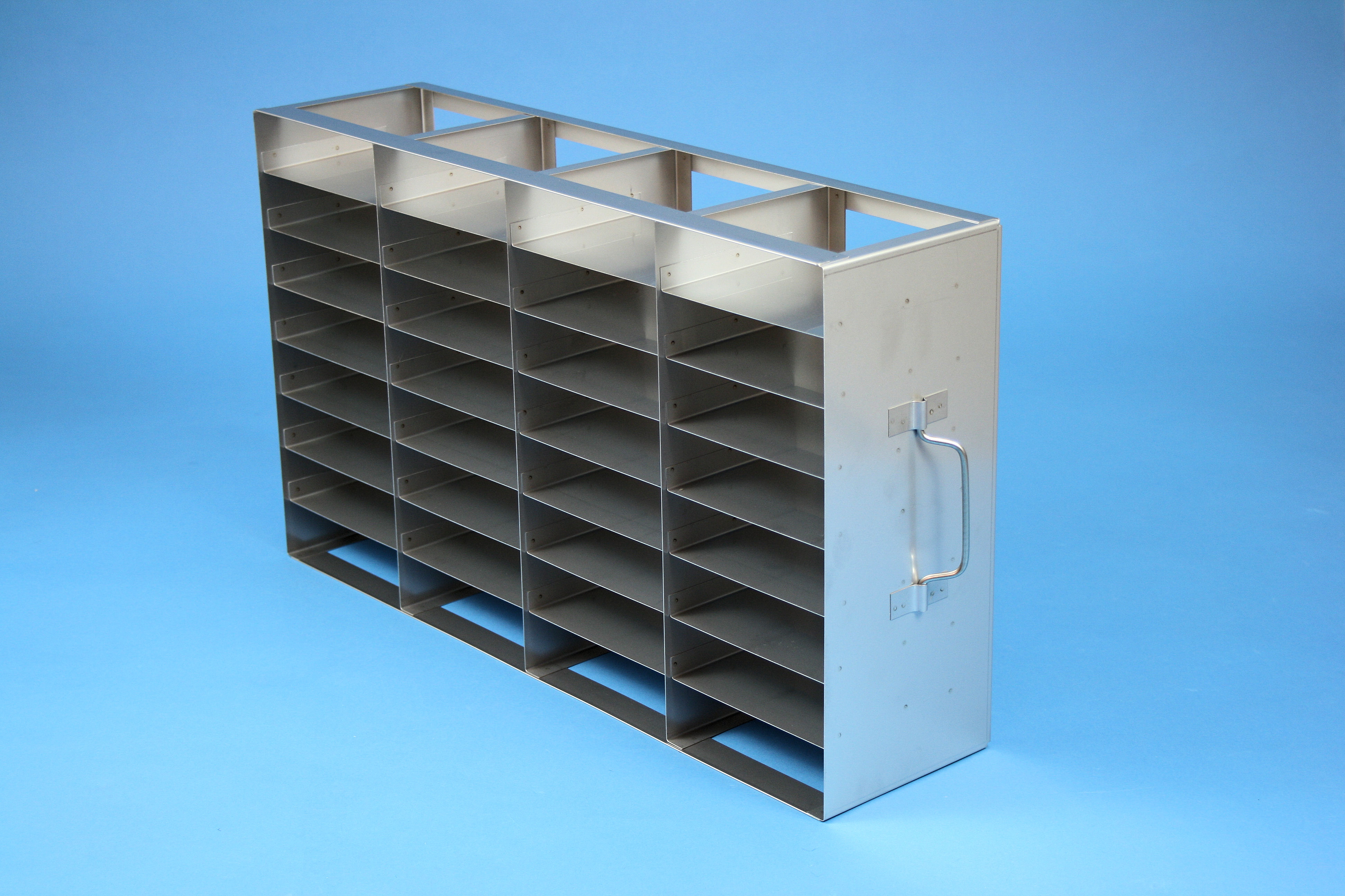 EPPi vandret reol 37, for 32 boxe, 37mm