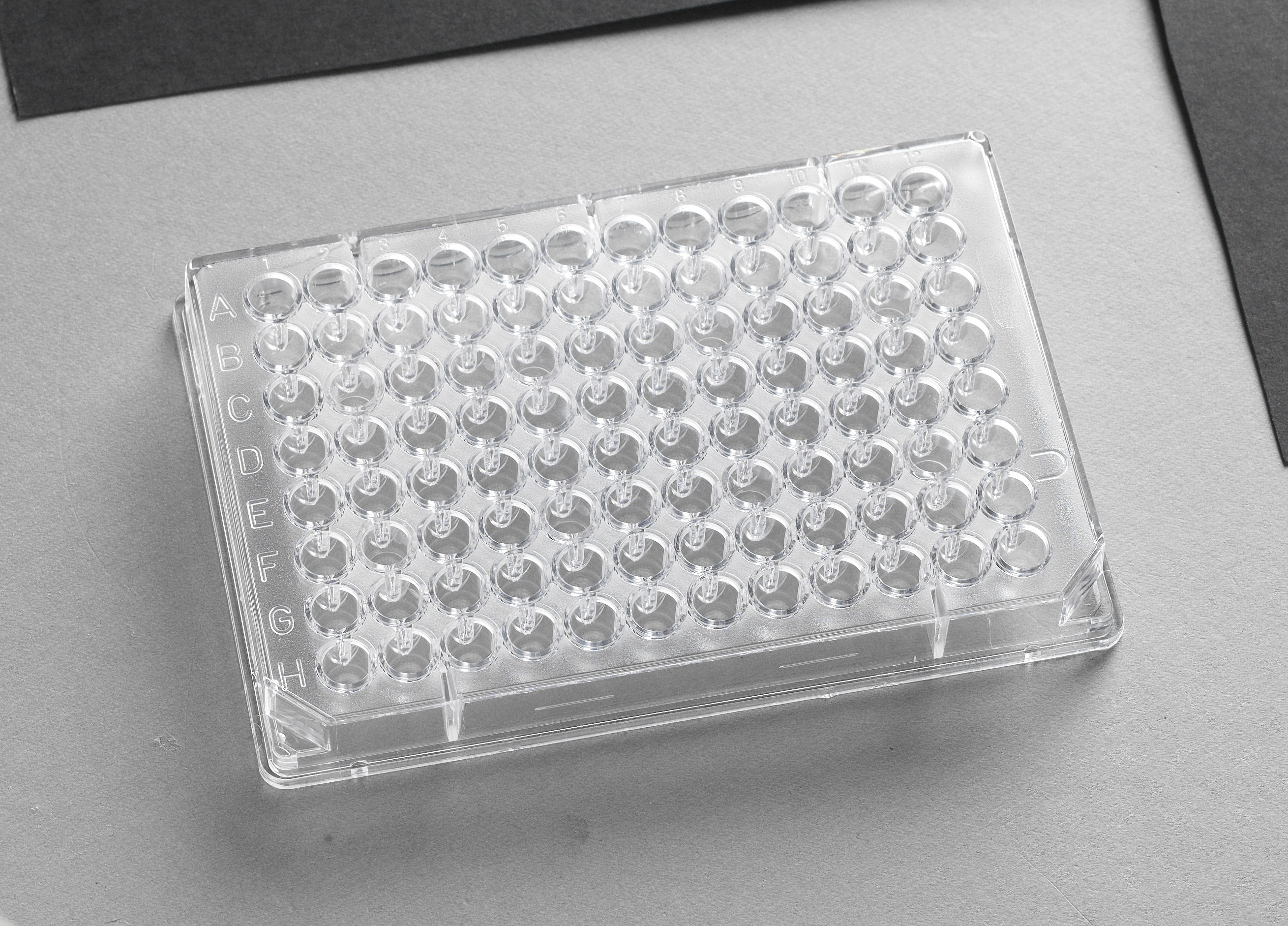 Mikrotiterplade 96 pos., 270ul U-bund, klar,100stk
