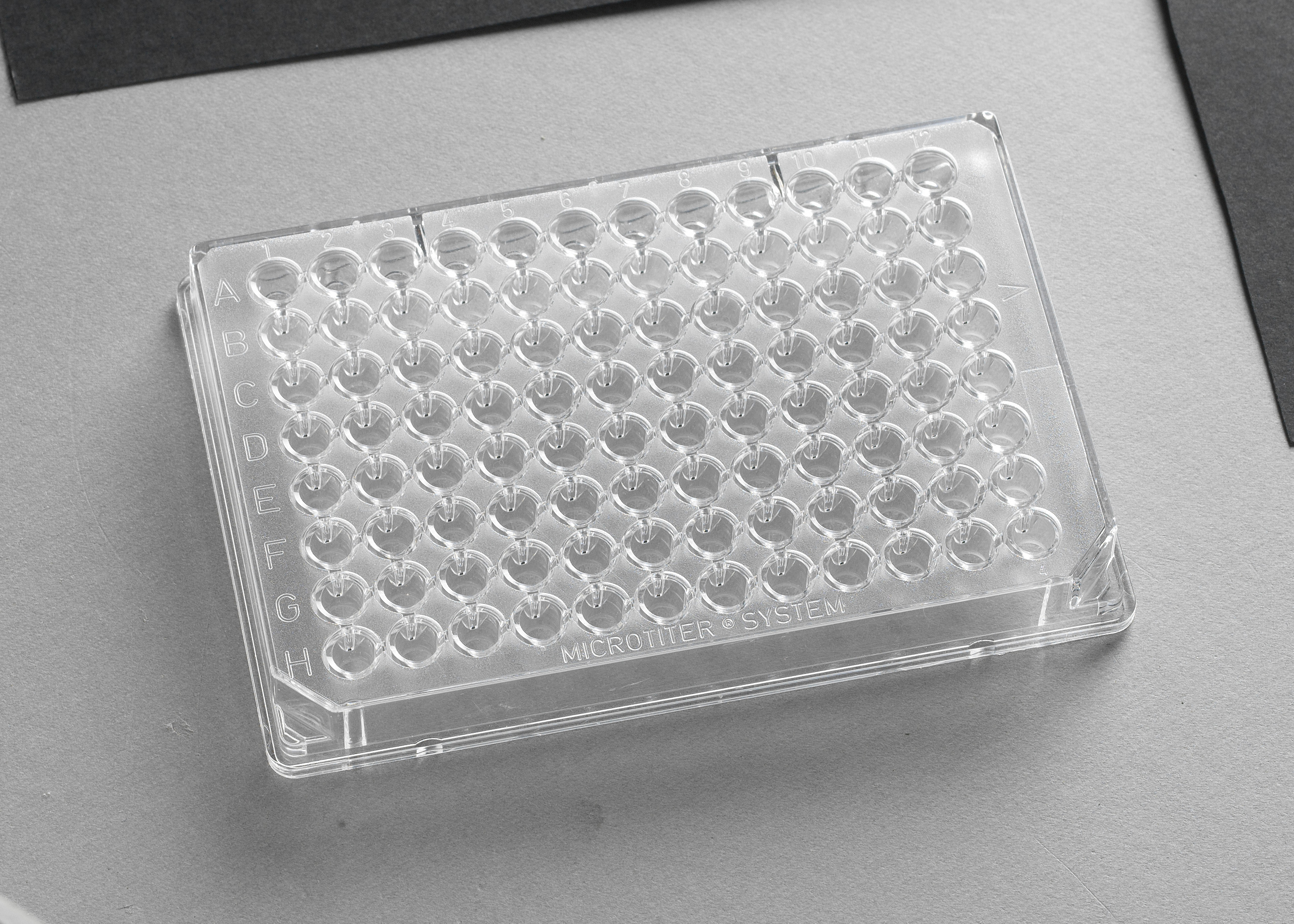Mikrotiterplade 96 pos., 200ul V-bund, PS,100stk