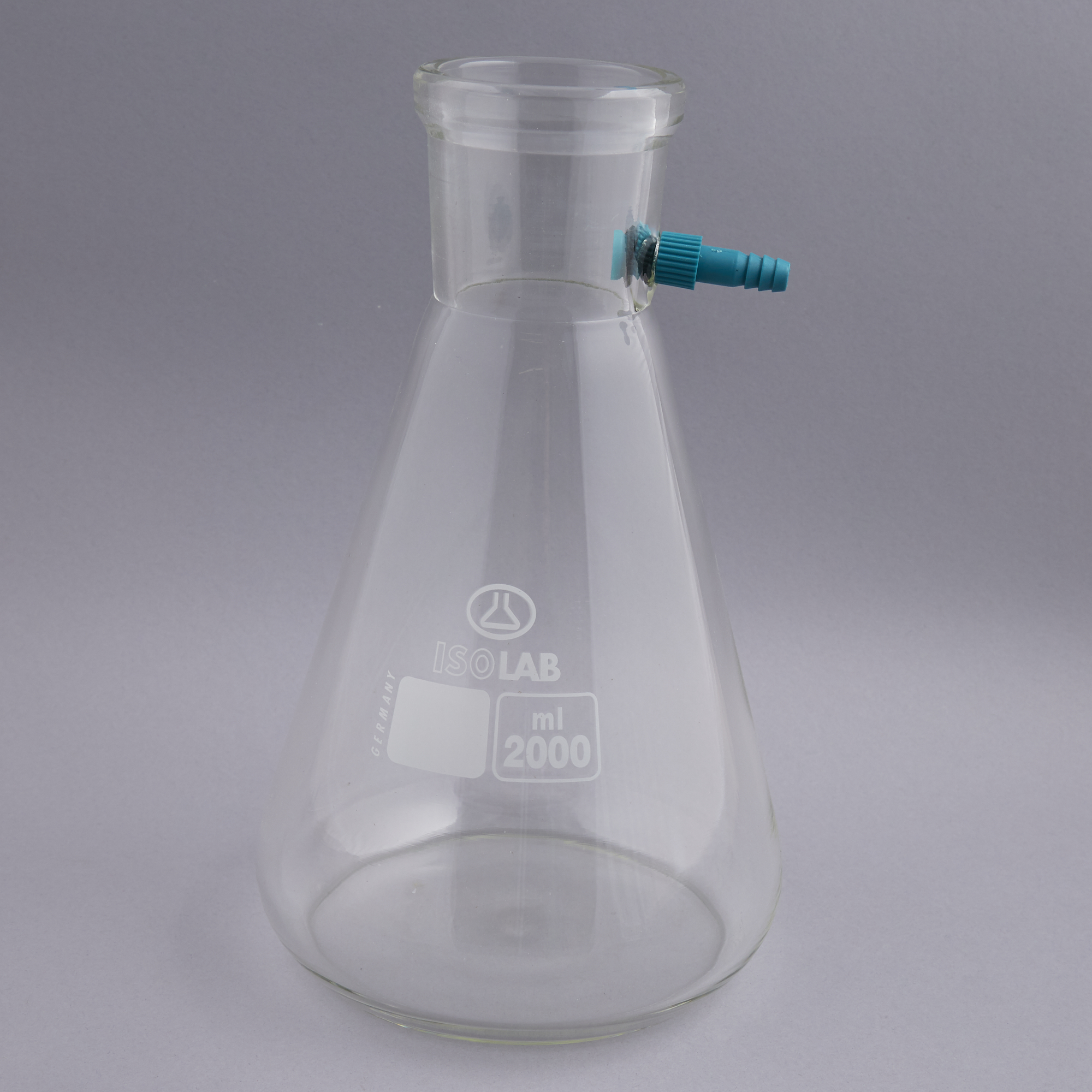 Suction flask 2000 ml with plastic hose nipple Duran glas